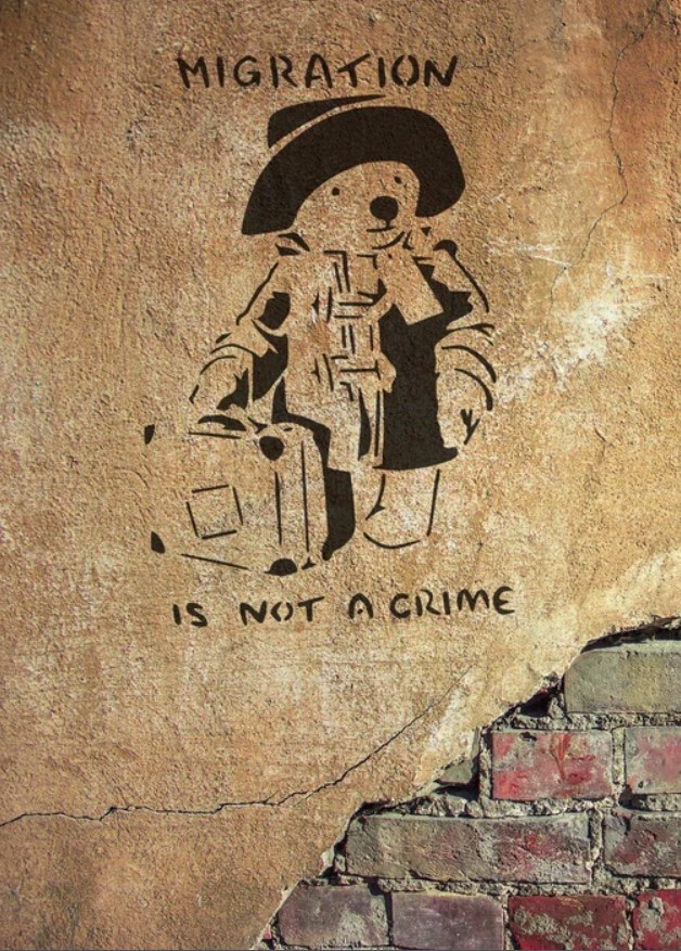 Yunanistan hükümeti beni casuslukla suçladı. Ben ise şiddete maruz kalmış insanlara yardım ediyordum.